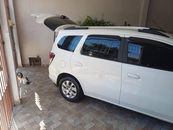 CHEVROLET SPIN 1.8 LTZ 8V FLEX 4P MANUAL CHEVROLET SPIN 1.8 LTZ 8V FLEX 4P MANUAL